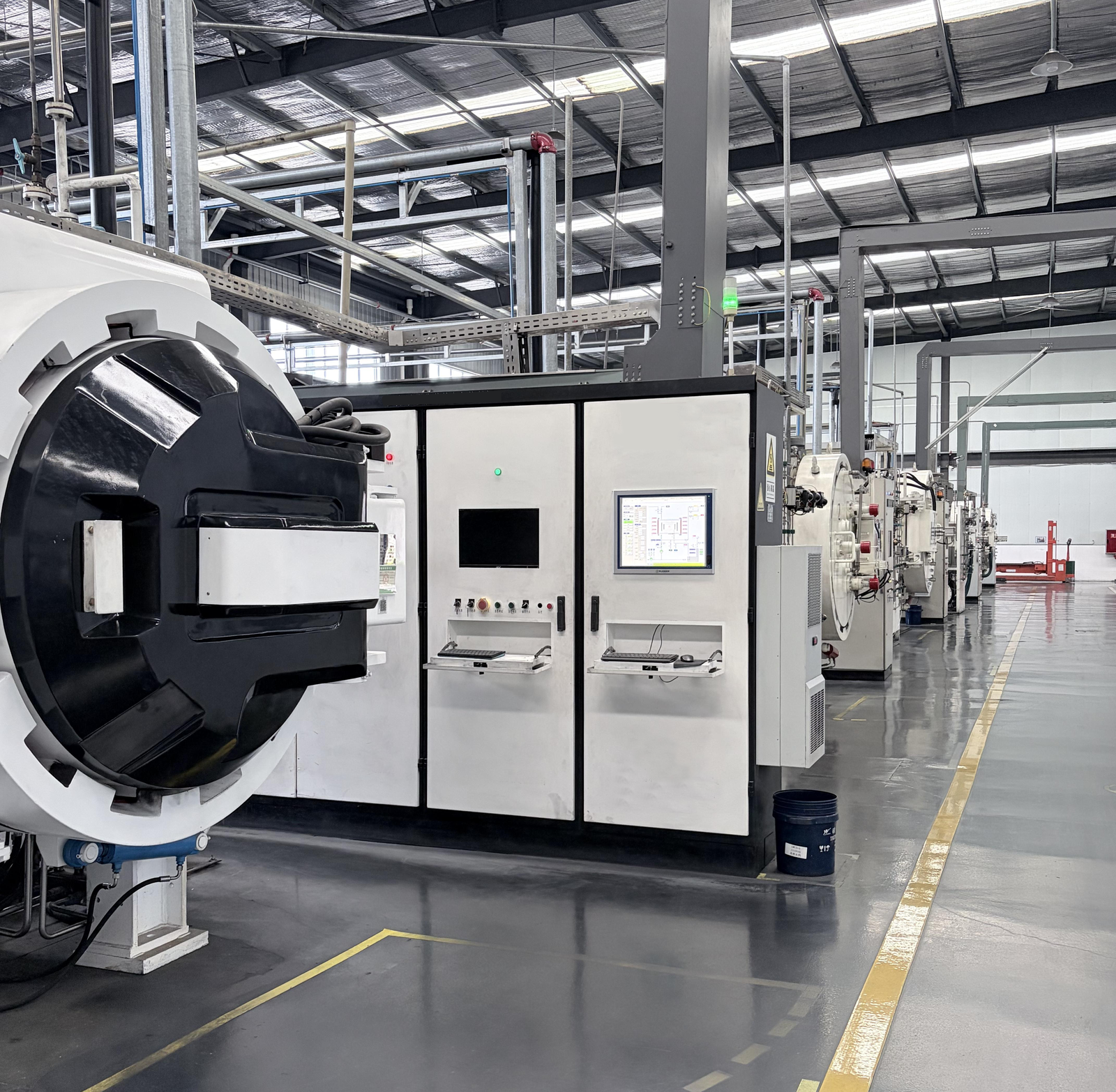Sintering furnaces on the production floor